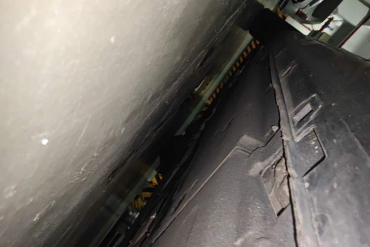 Used Hongqi H5 2024 2.0T Automatic Smart Connect Flagship Edition Chassis Rear Left