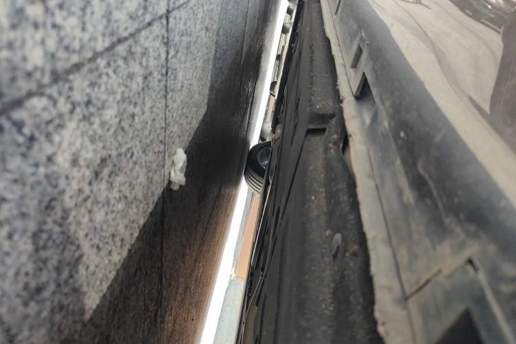 Used Hongqi H5 2024 2.0T Automatic Smart Connect Flagship Edition Chassis Rear Left
