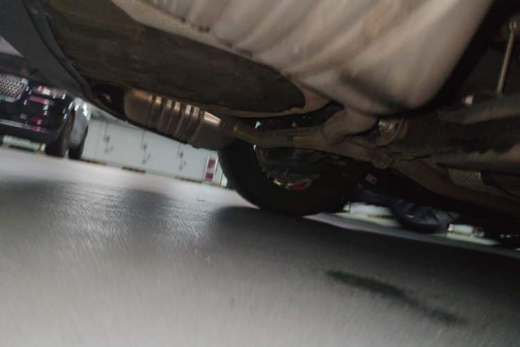 Used Hongqi H5 2024 1.5T DCT Smart Connect Flagship Edition Chassis Rear Right