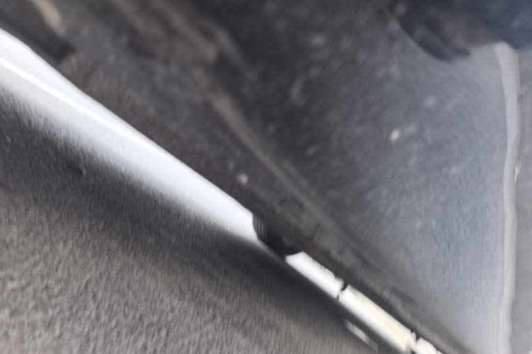 Used Hongqi H5 2024 2.0T Automatic Smart Connect Flagship Edition Chassis Rear Right