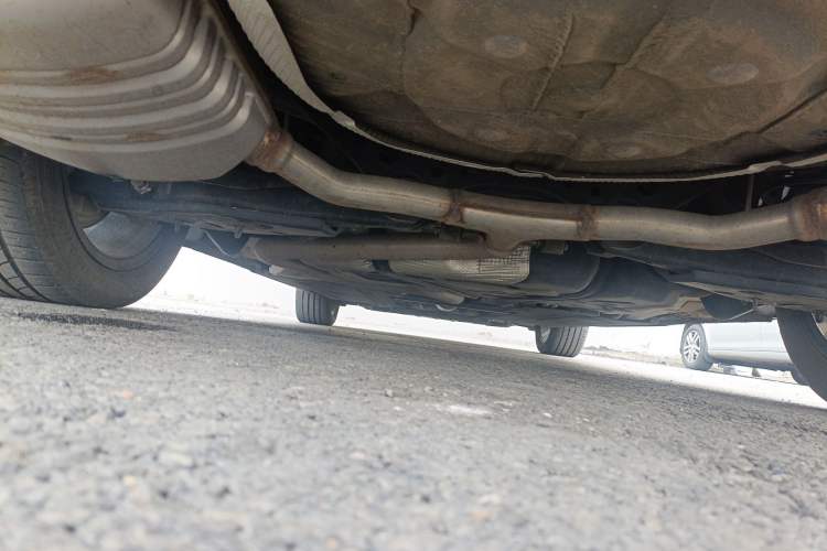 Used Hongqi H5 2024 1.5T HEV Smart Connect Flagship Edition Chassis Rear