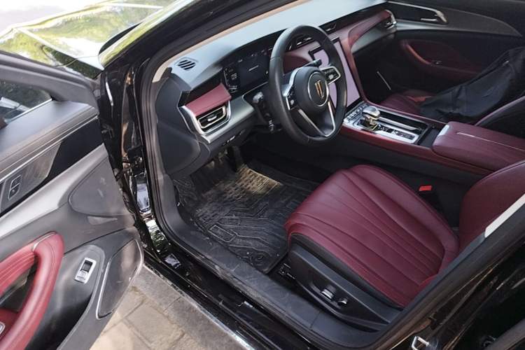 Used Hongqi H5 2024 1.5T DCT Smart Connect Flagship Edition Driver Seat