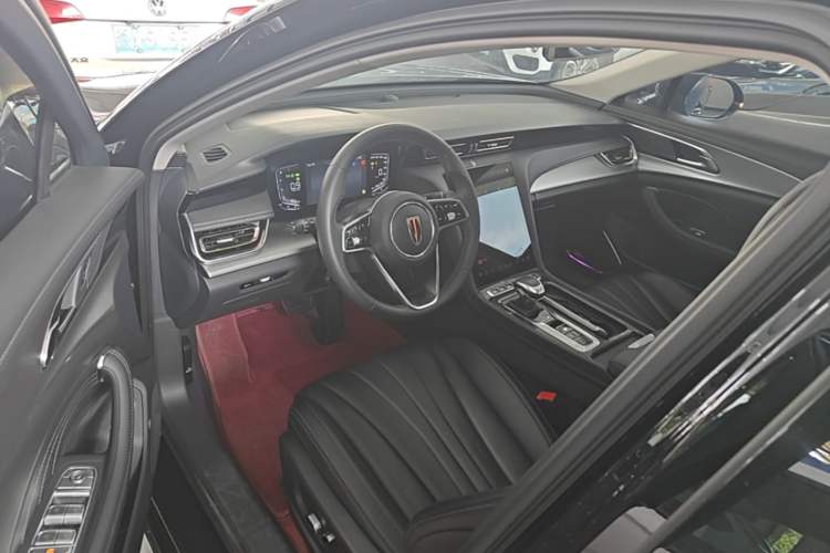 Used Hongqi H5 2024 1.5T DCT Smart Connect Flagship Edition Driver Seat