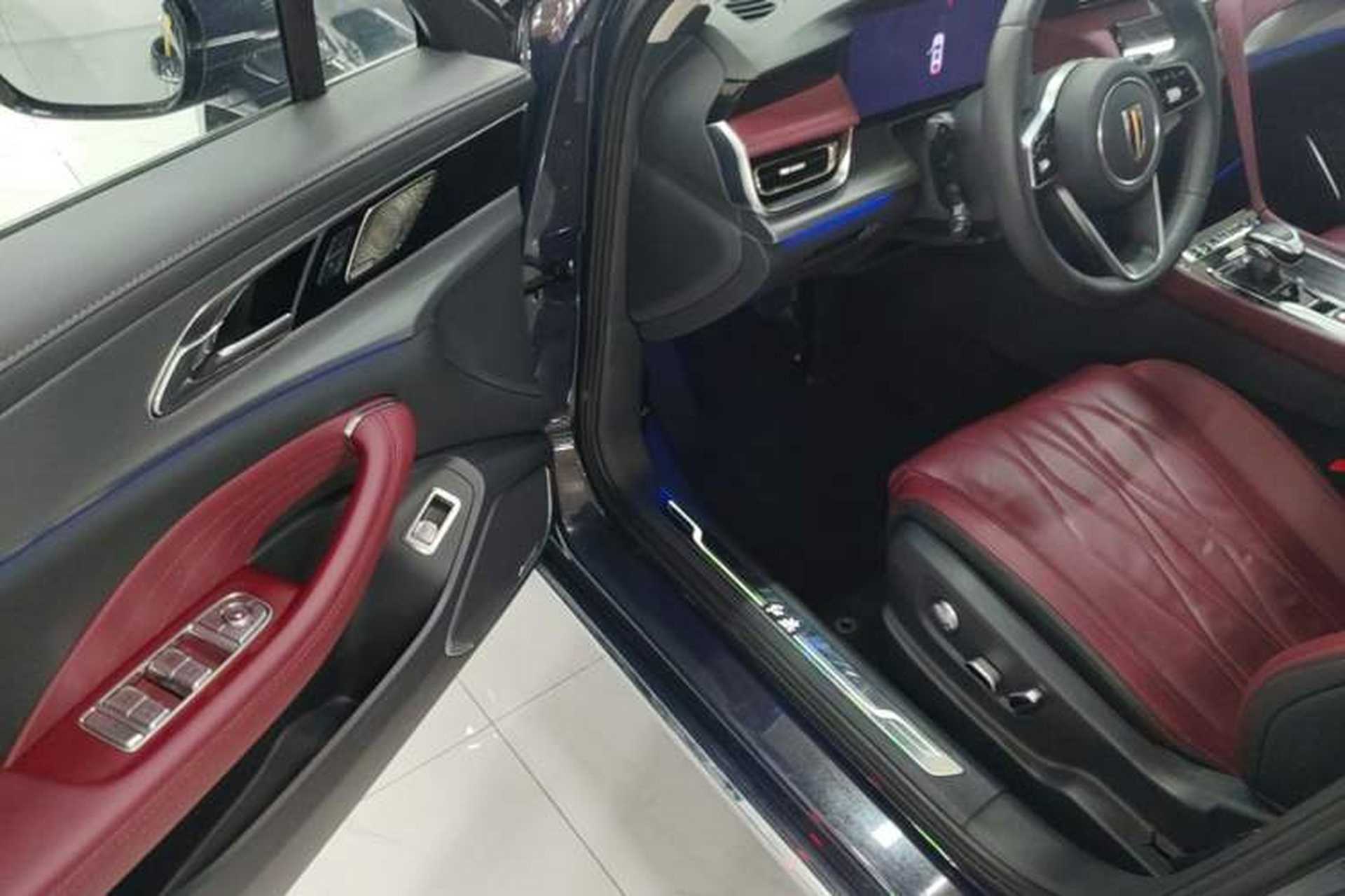 Used Hongqi H5 2024 2.0T Automatic Smart Connect Flagship Edition Driver Seat