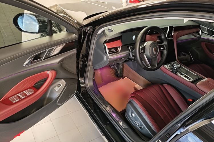 Used Hongqi H5 2024 2.0T Automatic Smart Connect Flagship Edition Driver Seat