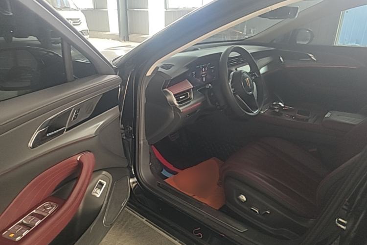 Used Hongqi H5 2024 2.0T Automatic Smart Connect Flagship Edition Driver Seat