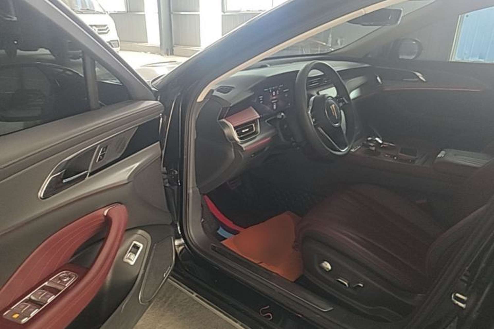 Used Hongqi H5 2024 2.0T Automatic Smart Connect Flagship Edition Driver Seat