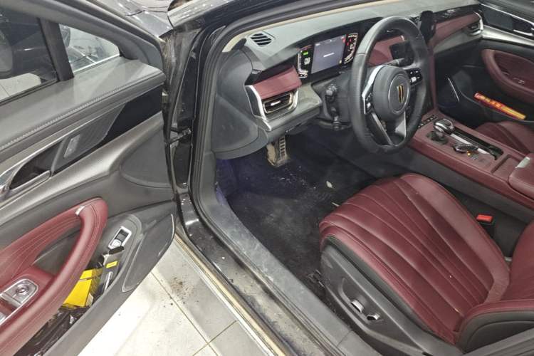 Used Hongqi H5 2024 1.5T DCT Smart Connect Flagship Edition Driver Seat