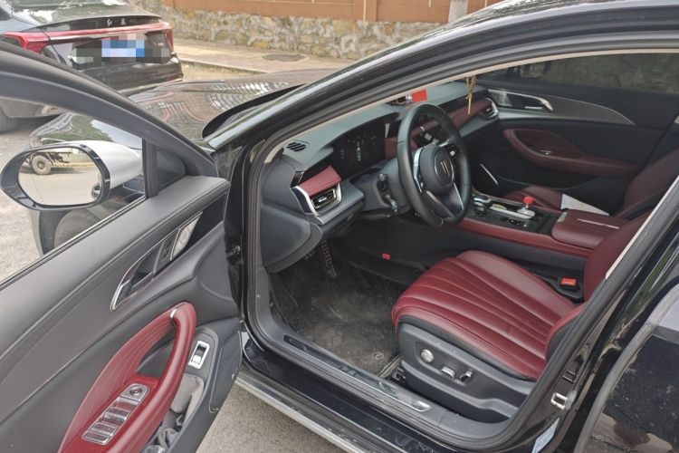 Used Hongqi H5 2024 2.0T Automatic Smart Connect Flagship Edition Driver Seat