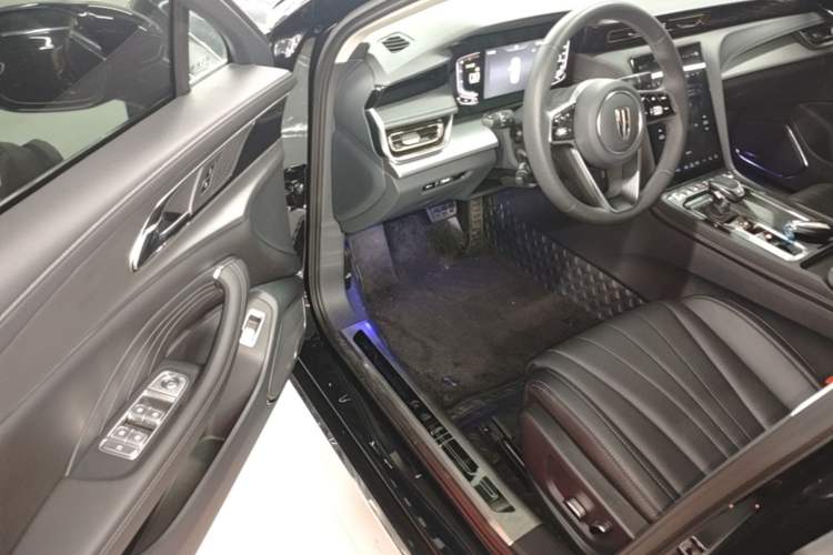 Used Hongqi H5 2024 1.5T DCT Smart Connect Flagship Edition Driver Seat