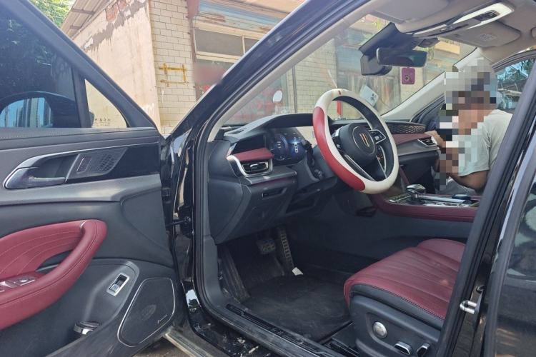 Used Hongqi H5 2024 2.0T Automatic Smart Connect Flagship Edition Driver Seat