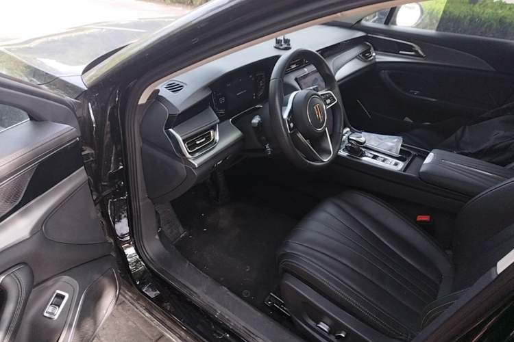 Used Hongqi H5 2024 1.5T DCT Smart Connect Flagship Edition Driver Seat