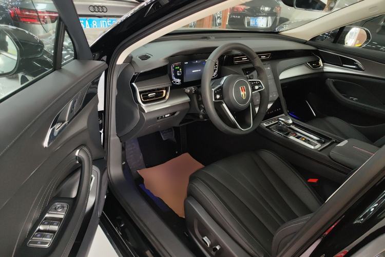 Used Hongqi H5 2024 1.5T DCT Smart Connect Flagship Edition Driver Seat