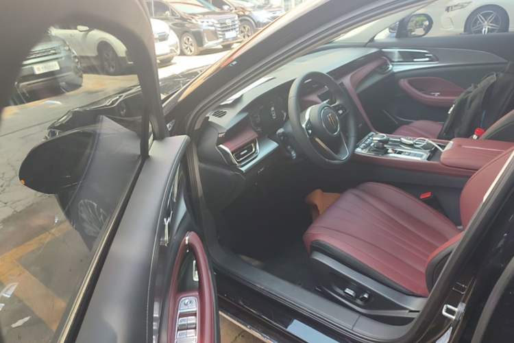 Used Hongqi H5 2024 1.5T DCT Smart Connect Flagship Edition Driver Seat