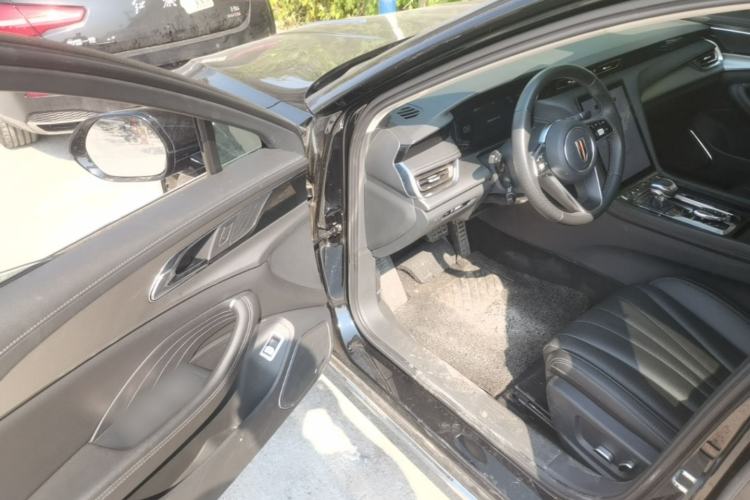 Used Hongqi H5 2024 1.5T DCT Smart Connect Flagship Edition Driver Seat
