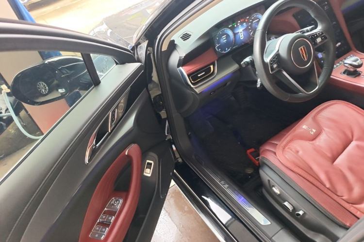 Used Hongqi H5 2024 2.0T Automatic Smart Connect Flagship Edition Driver Seat
