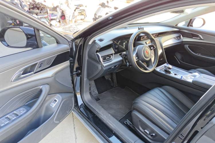Used Hongqi H5 2024 1.5T DCT Smart Connect Flagship Edition Driver Seat