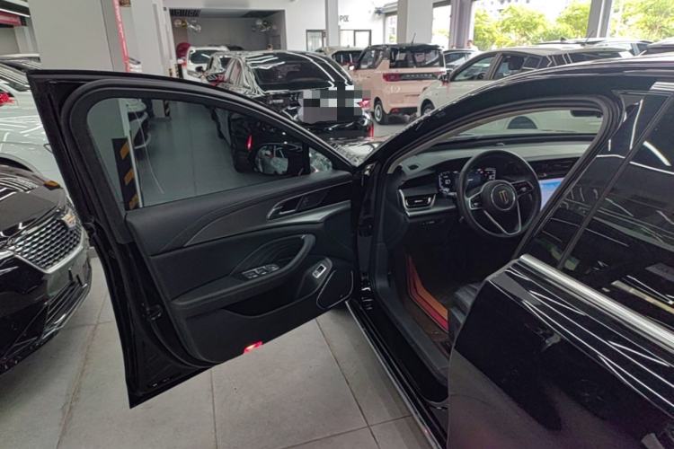 Used Hongqi H5 2024 1.5T DCT Smart Connect Flagship Edition Driver Seat
