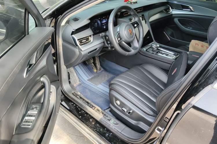 Used Hongqi H5 2024 2.0T Automatic Smart Connect Flagship Edition Driver Seat