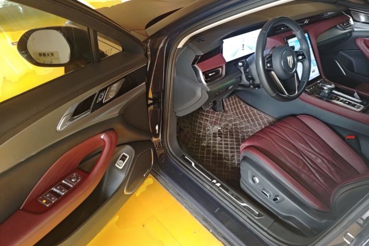Used Hongqi H5 2024 2.0T Automatic Smart Connect Flagship Edition Driver Seat