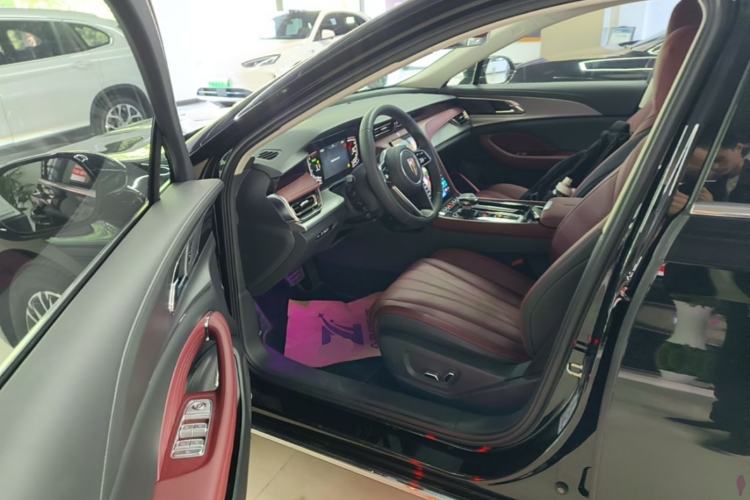 Used Hongqi H5 2024 1.5T DCT Smart Connect Flagship Edition Driver Seat