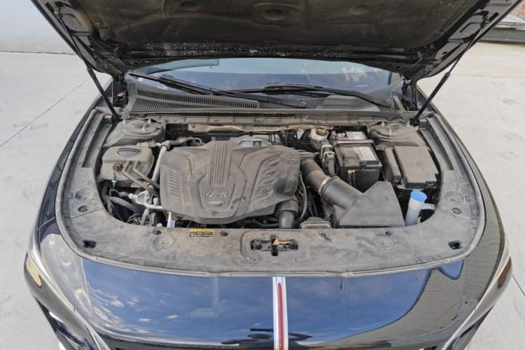 Used Hongqi H5 2024 1.5T DCT Smart Connect Flagship Edition Engine Bay