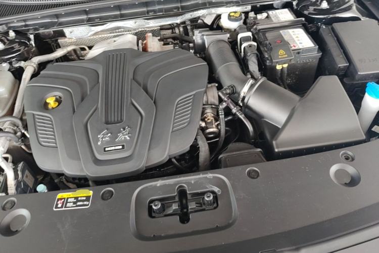 Used Hongqi H5 2024 2.0T Automatic Smart Connect Flagship Edition Engine Bay