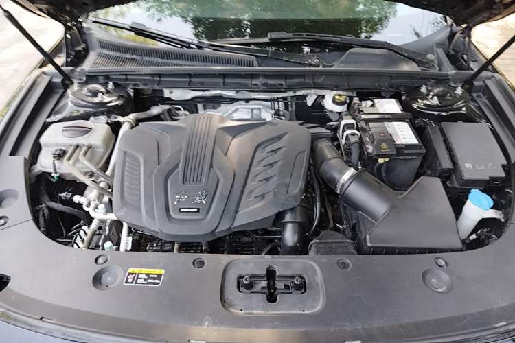 Used Hongqi H5 2024 1.5T DCT Smart Connect Flagship Edition Engine Bay