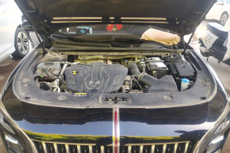 Used Hongqi H5 2024 2.0T Automatic Smart Connect Flagship Edition Engine Bay