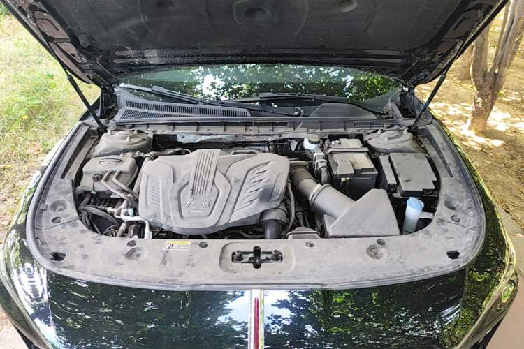 Used Hongqi H5 2024 1.5T DCT Smart Connect Flagship Edition Engine Bay