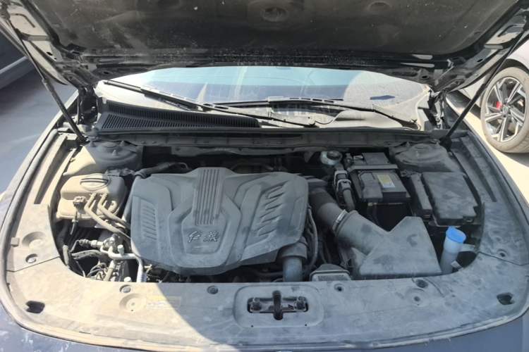 Used Hongqi H5 2024 1.5T DCT Smart Connect Flagship Edition Engine Bay