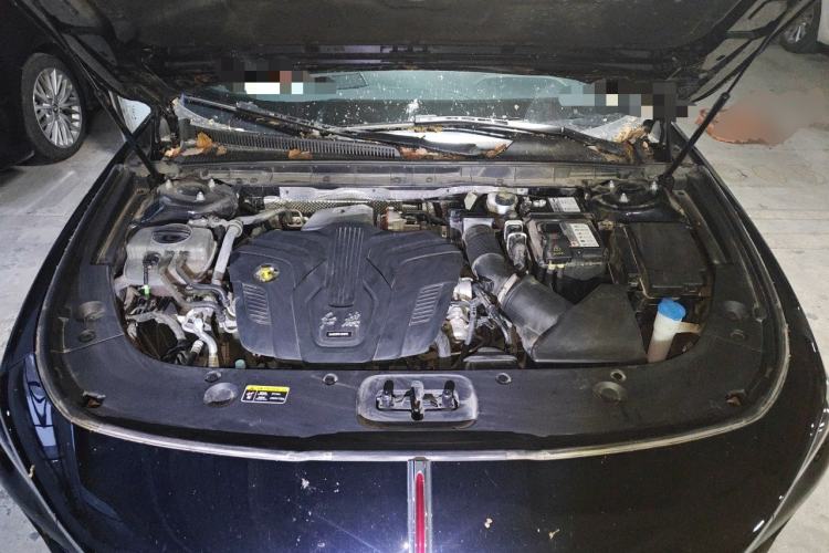 Used Hongqi H5 2024 2.0T Automatic Smart Connect Flagship Edition Engine Bay