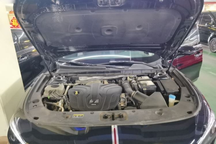 Used Hongqi H5 2024 2.0T Automatic Smart Connect Flagship Edition Engine Bay