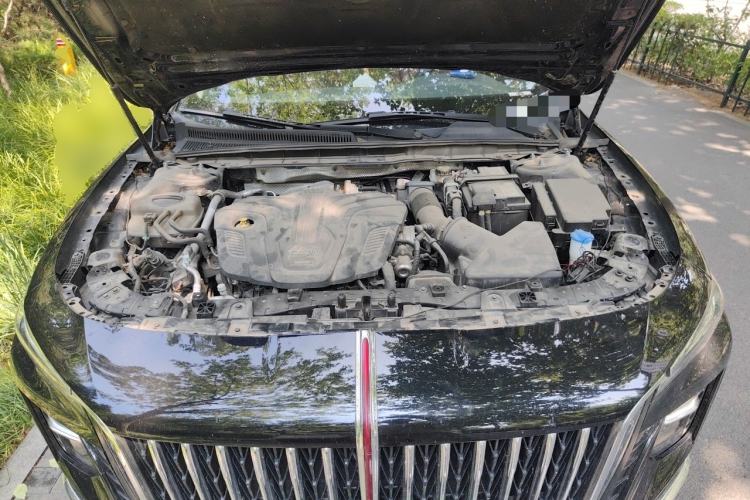 Used Hongqi H5 2024 2.0T Automatic Smart Connect Flagship Edition Engine Bay