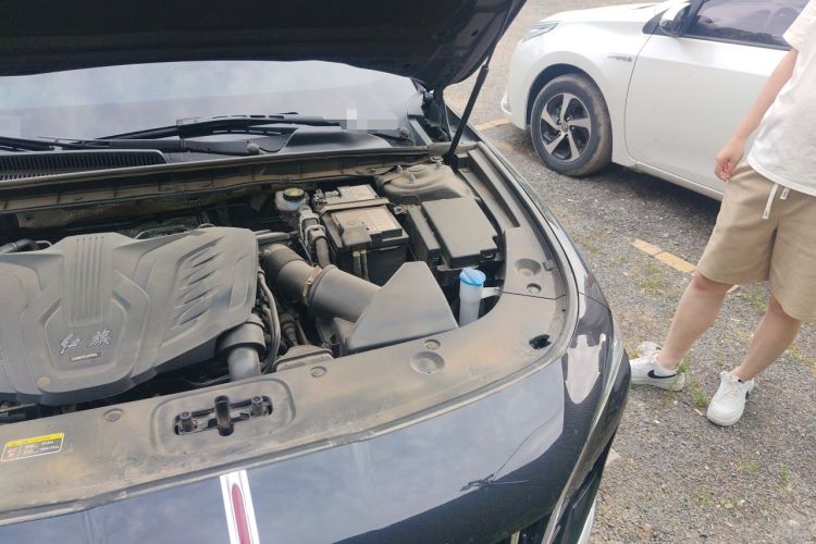 Used Hongqi H5 2024 1.5T DCT Smart Connect Flagship Edition Engine Bay Left