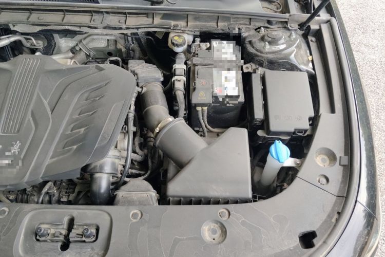 Used Hongqi H5 2024 1.5T DCT Smart Connect Flagship Edition Engine Bay Left