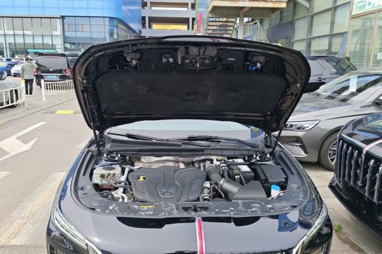 Used Hongqi H5 2024 2.0T Automatic Smart Connect Flagship Edition Engine Bay