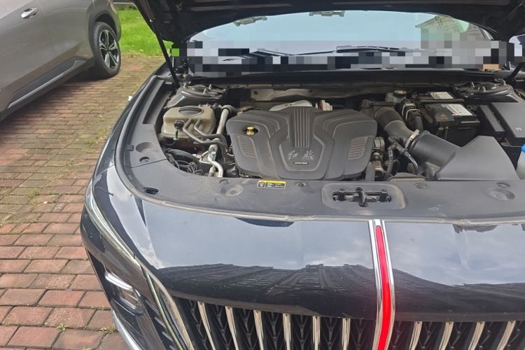 Used Hongqi H5 2024 2.0T Automatic Smart Connect Flagship Edition Engine Bay Right