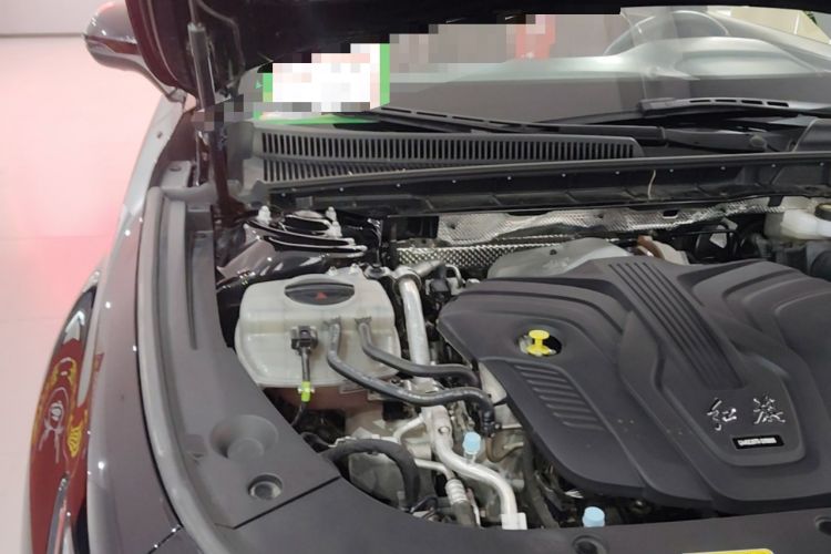 Used Hongqi H5 2024 2.0T Automatic Smart Connect Flagship Edition Engine Bay Right