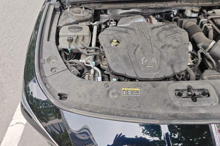 Used Hongqi H5 2024 2.0T Automatic Smart Connect Flagship Edition Engine Bay Right