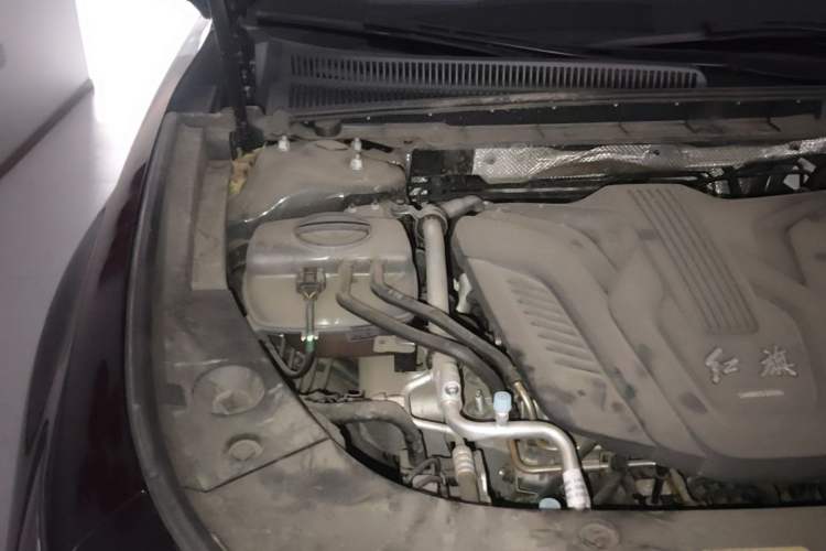 Used Hongqi H5 2024 1.5T DCT Smart Connect Flagship Edition Engine Bay Right