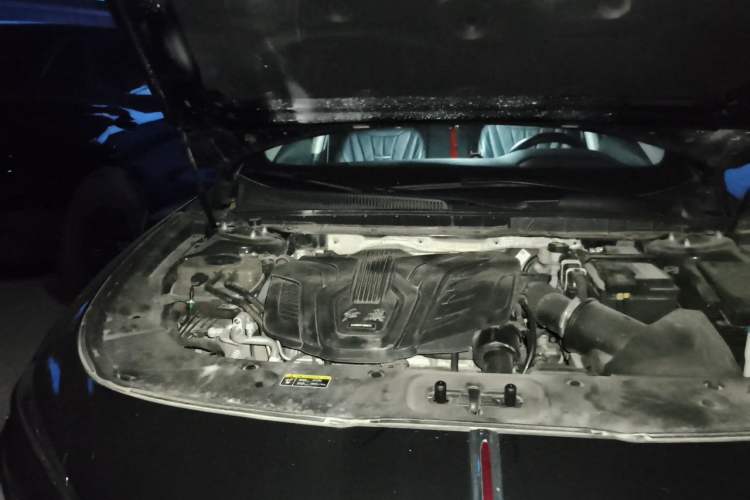 Used Hongqi H5 2024 1.5T DCT Smart Connect Flagship Edition Engine Bay Right