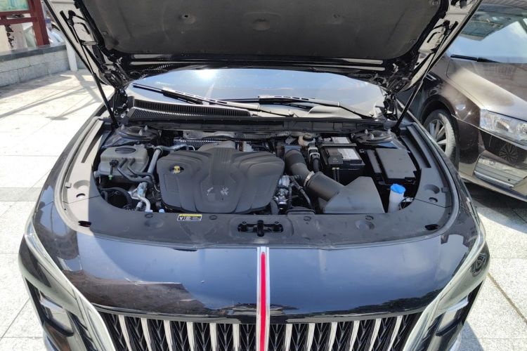 Used Hongqi H5 2024 2.0T Automatic Smart Connect Flagship Edition Engine Bay