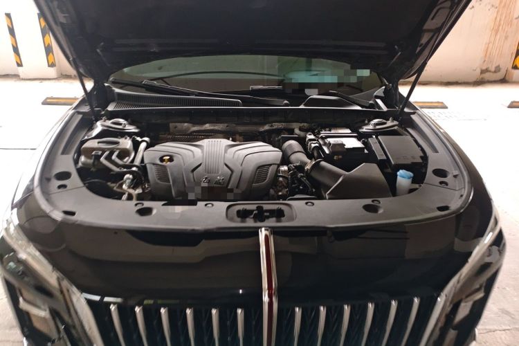 Used Hongqi H5 2024 2.0T Automatic Smart Connect Flagship Edition Engine Bay