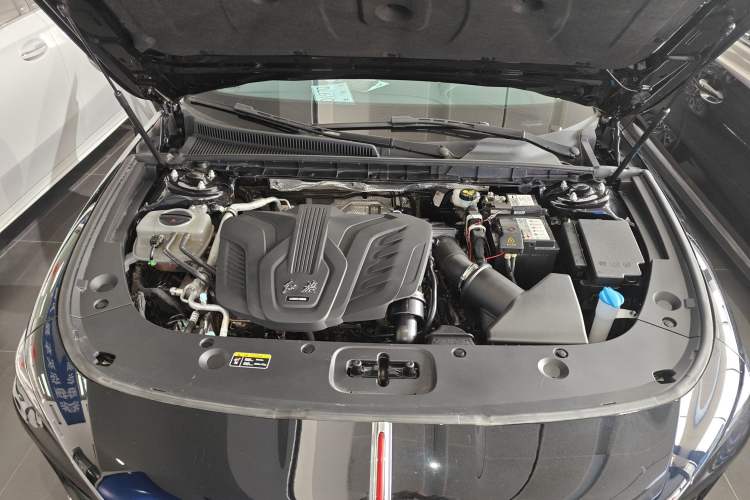 Used Hongqi H5 2024 1.5T DCT Smart Connect Flagship Edition Engine Bay