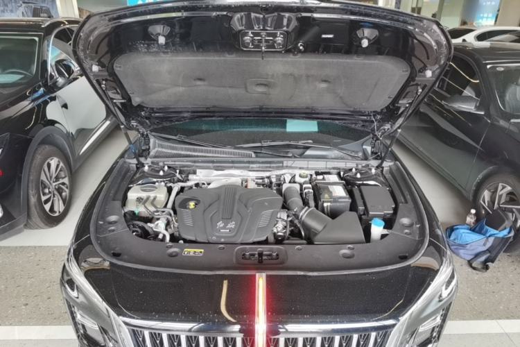 Used Hongqi H5 2024 2.0T Automatic Smart Connect Flagship Edition Engine Bay