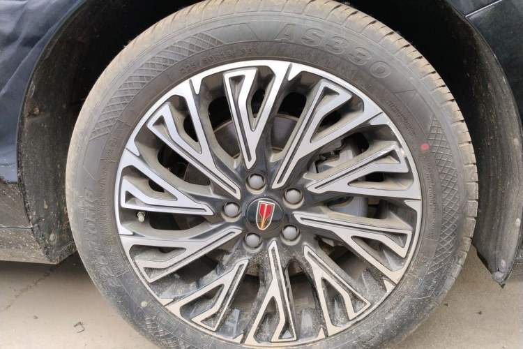 Used Hongqi H5 2024 2.0T Automatic Smart Connect Flagship Edition Exterior 1