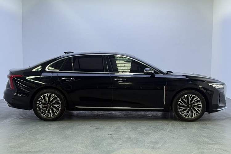 Used Hongqi H5 2024 2.0T Automatic Smart Connect Flagship Edition Exterior 10
