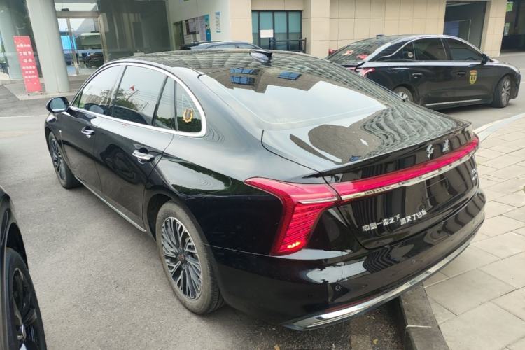 Used Hongqi H5 2024 2.0T Automatic Smart Connect Flagship Edition Exterior 2