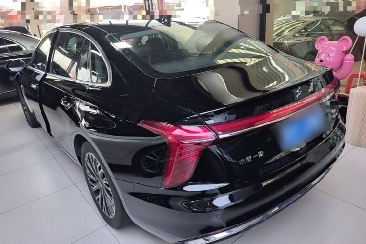 Used Hongqi H5 2024 2.0T Automatic Smart Connect Flagship Edition Exterior 2